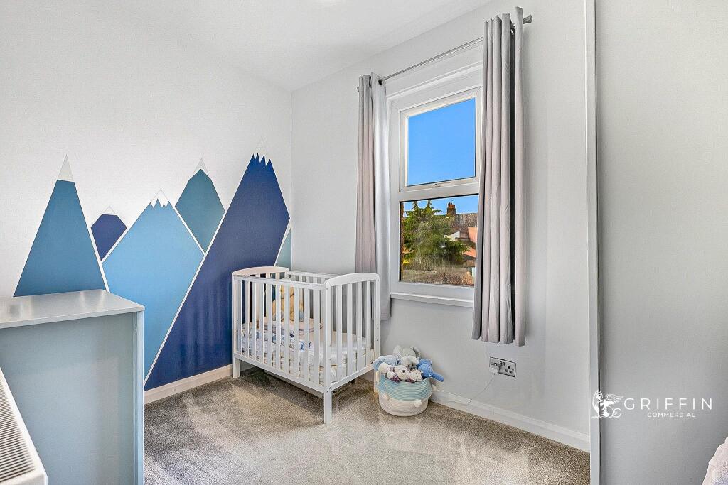 23p2038823p2038827png