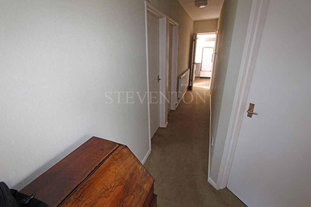 Photograph 10