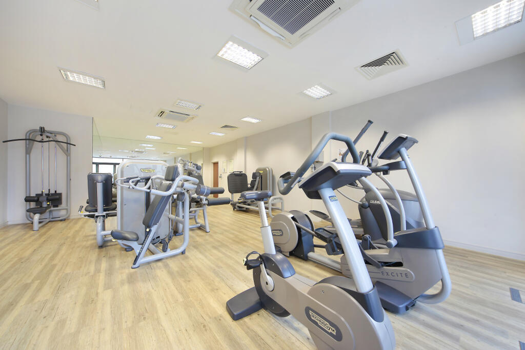 property in Kennet House, 
8 Enterprise Way, SW18