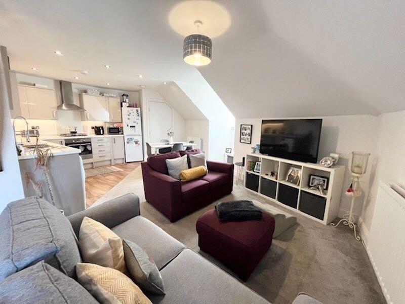 OPEN CONCEPT LIVING