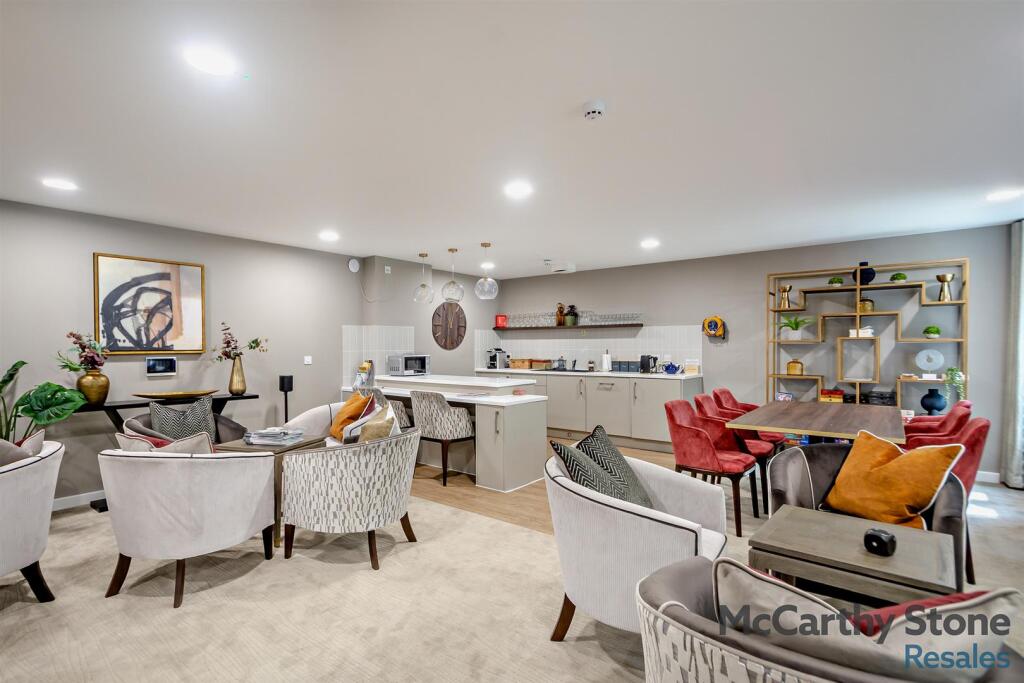8657080-interior13-800.jpg