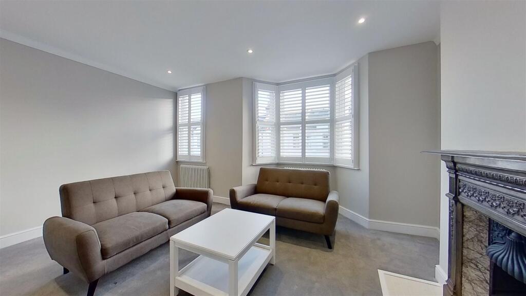 Farlton-Road-Earlsfield-SW18-11132020_203859.jpg