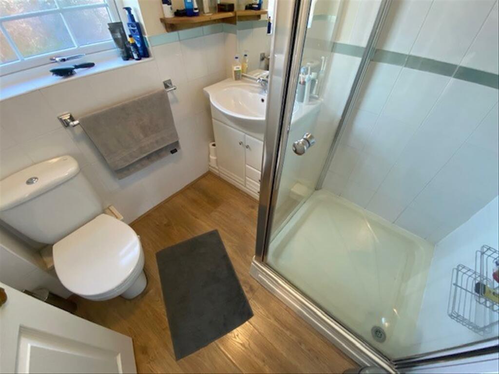 Master Ensuite