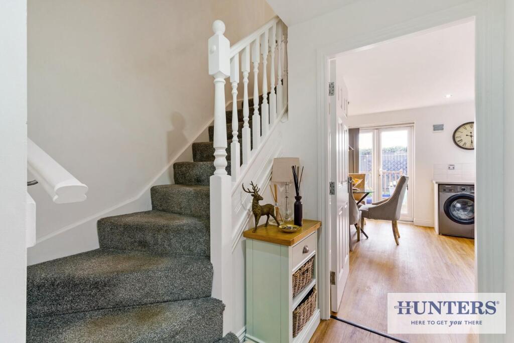 86506_17 Maple Drive North (11) - Copy_low.jpg