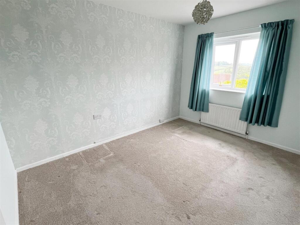 Bedroom One.jpg