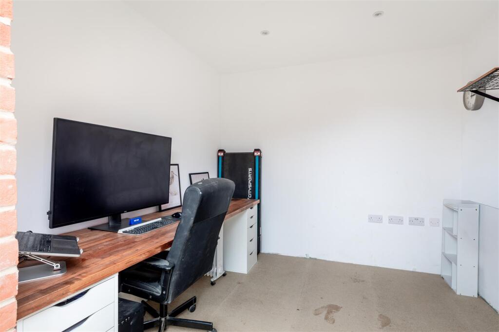 4 Hawthorn Lane-14.jpg