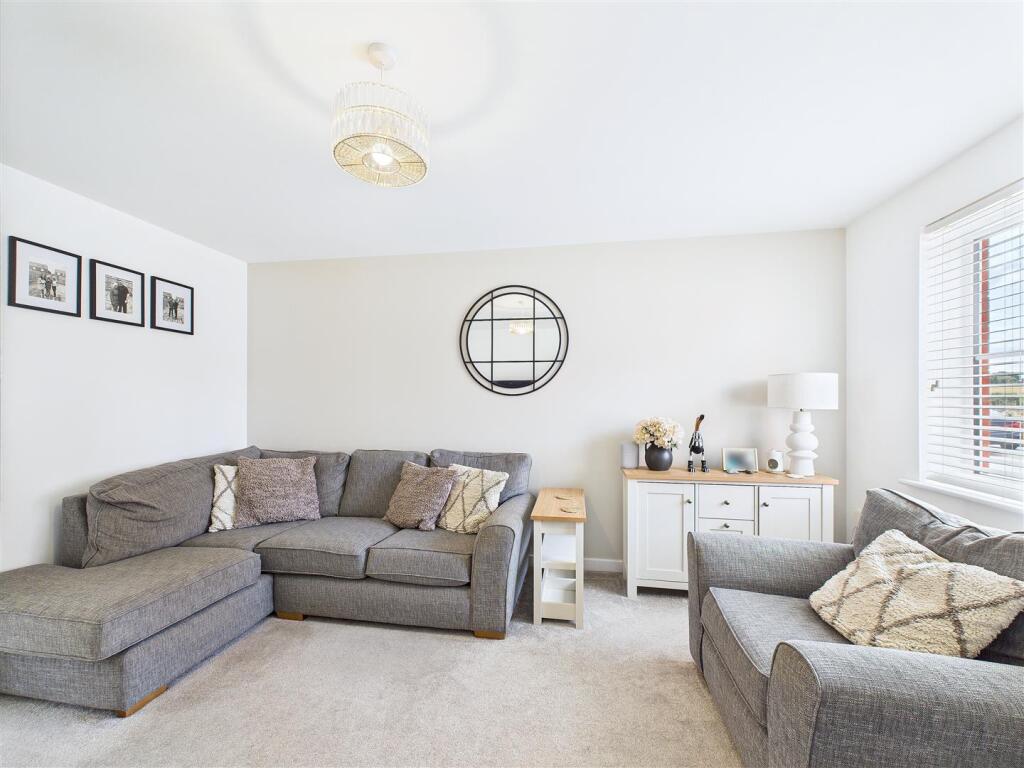 Beveridge Road, Anslow (9).jpg