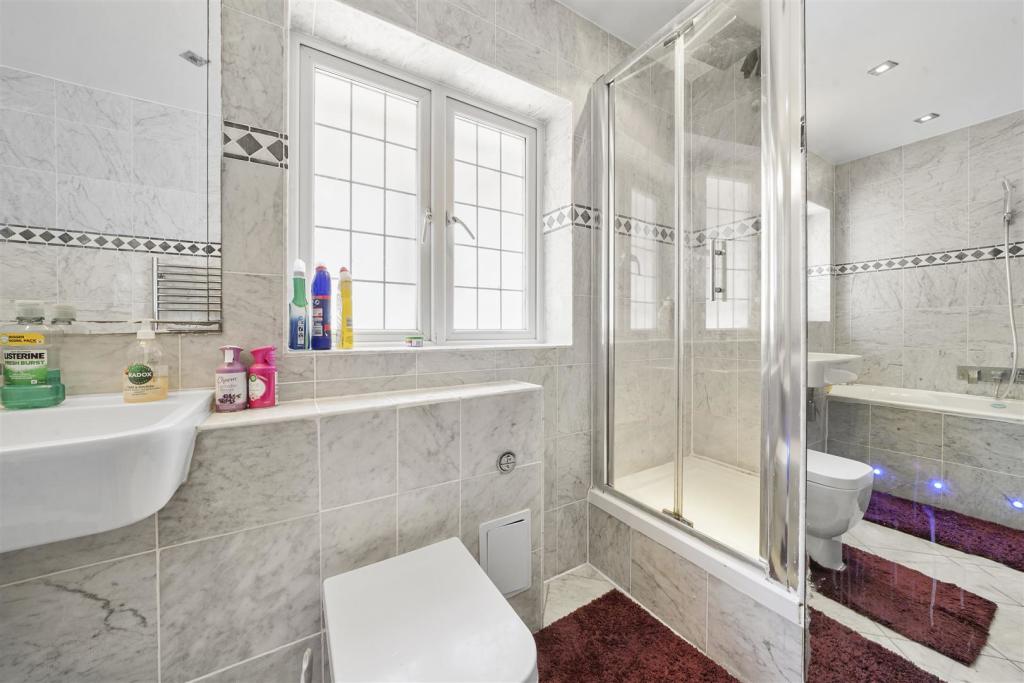 11 Pebworth Road - QzHjU25UTe4XTuuCQG58.jpg