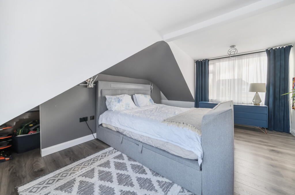 1293309-1-6842b08...