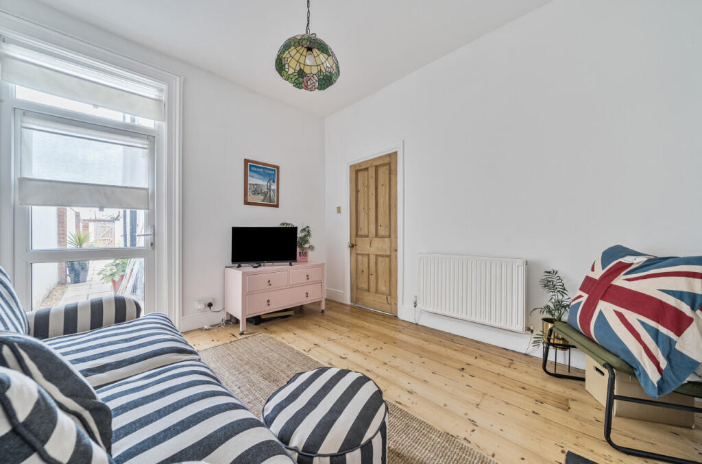 1345926-15-68b863...