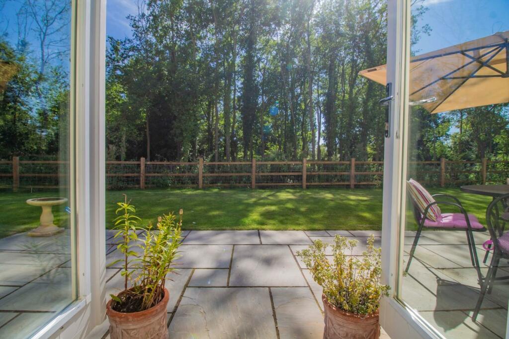 4 Mortimer Road, Cockfield [French Doors] 02.jpg