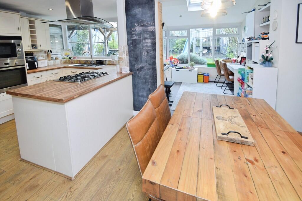 c2f9c5ef-Kitchen ...