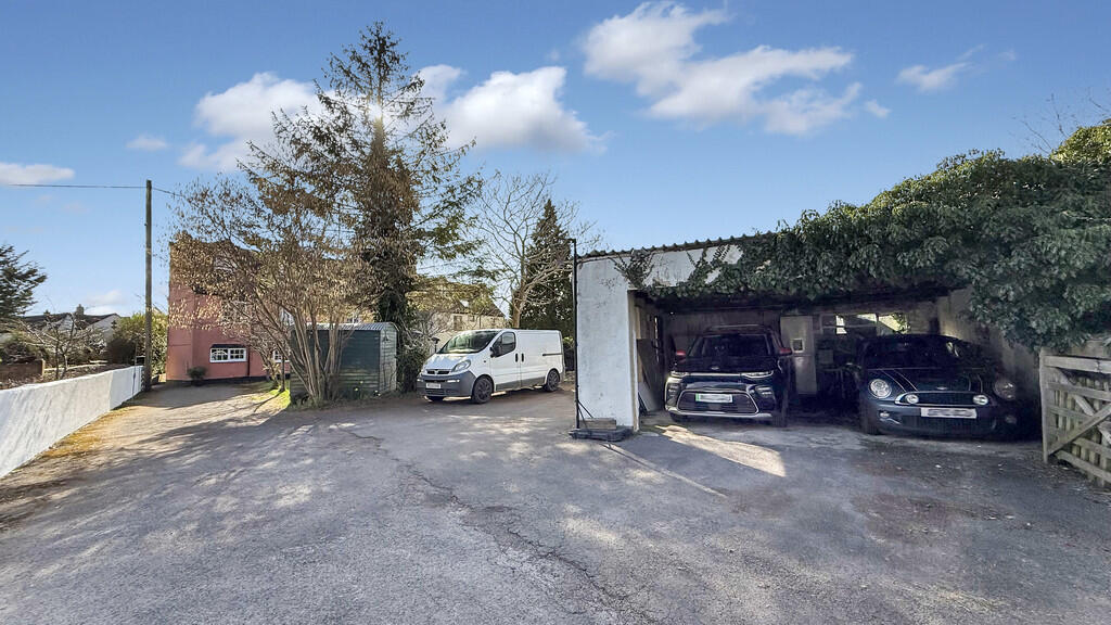 Garage and drivew...