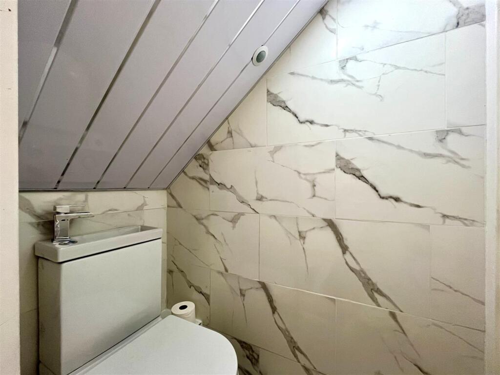 Ground Floor WC