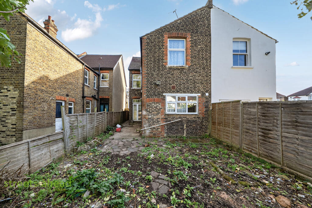 b110a16c-6870-4bb...