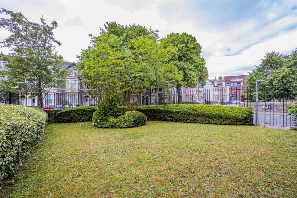 Clos Dewi Sant 101 (11 of 13).jpg