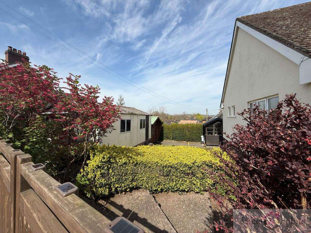 WhatsApp Image 2025-04-12 at 14.52.59 (1).jpeg