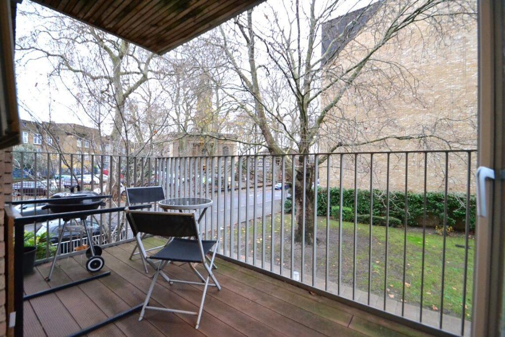 Modern Apartment with Balcony and Bike Storage!