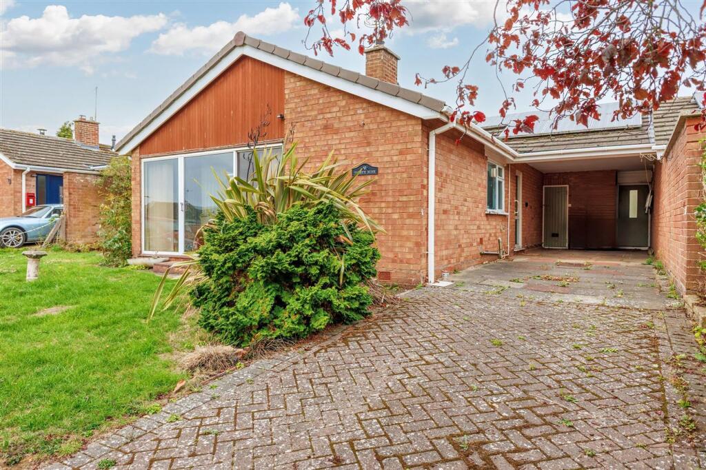 Highfield Road, Evesham, WR11