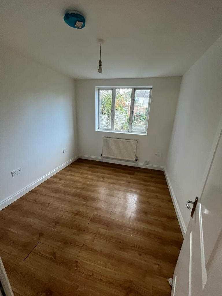 Bedroom2