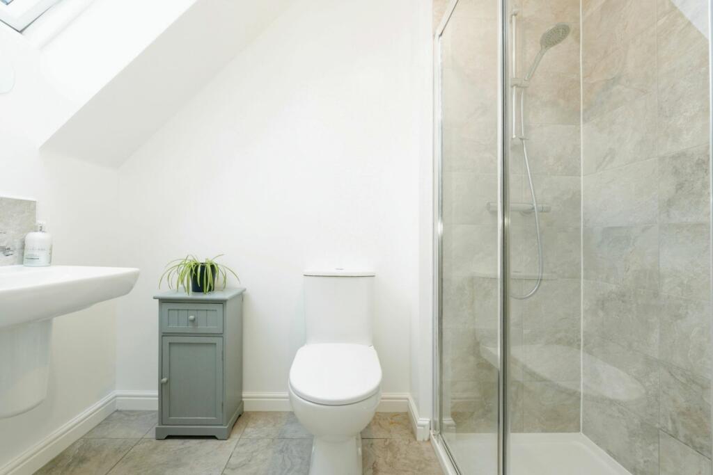 Master En-suite