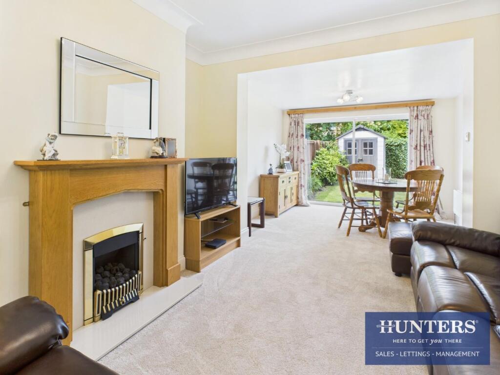 Living Room/Dining Room