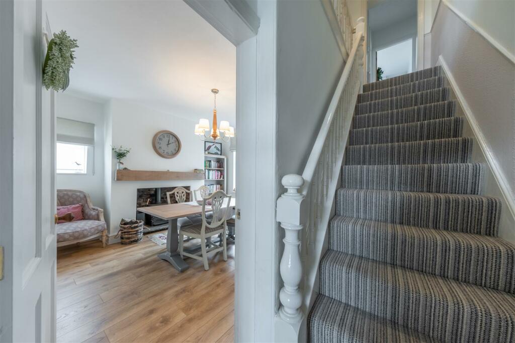 273 London Road-012.jpg