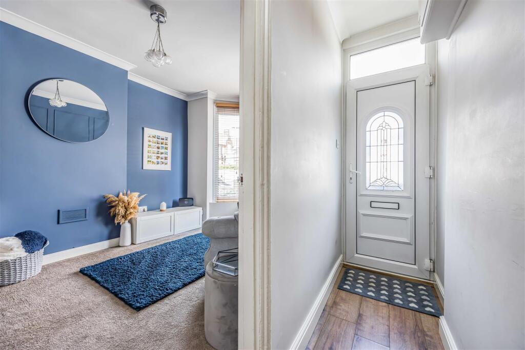 36 Wymering Road, Copnor-Small-PorticoMarketing-So