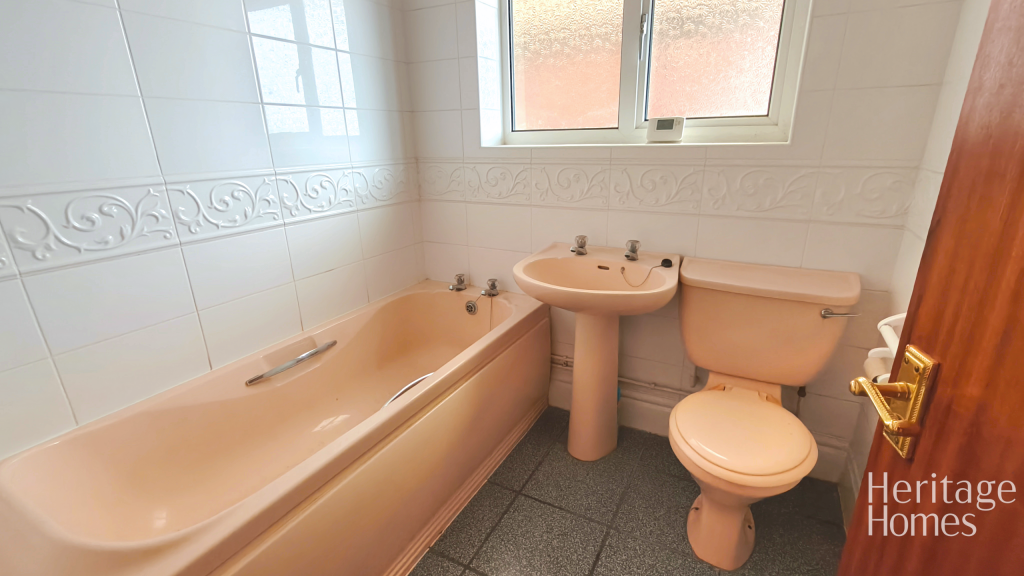 IMG20250918153624-fotor-20250919104856