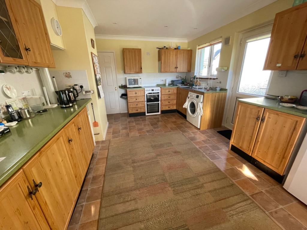 2- Kitchen