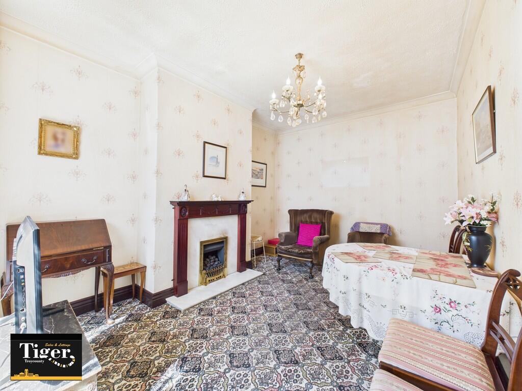 CAM03440G0-PR0382...