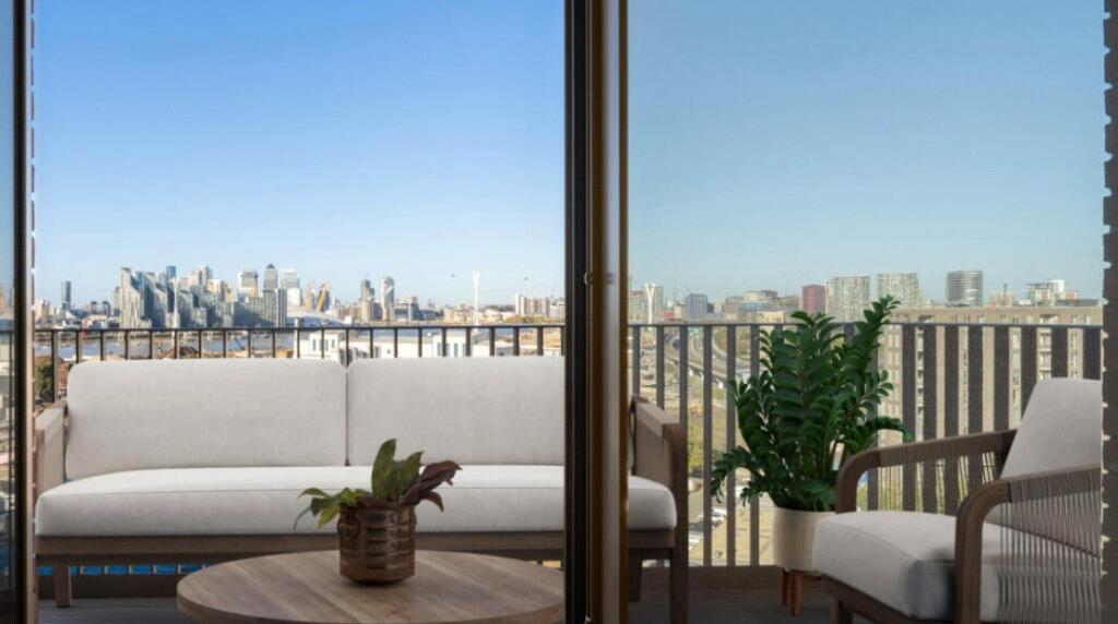 Bradfield Way, London, E16