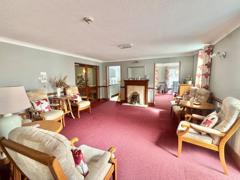 Communal Lounge