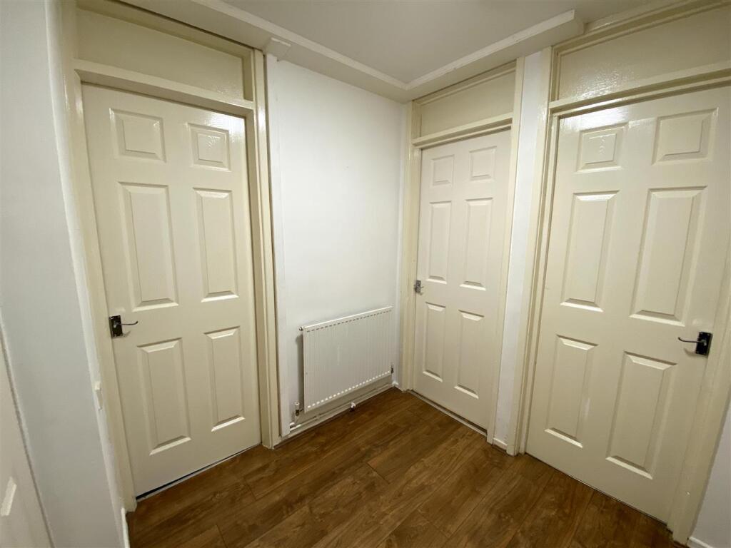 6as.Hall.jpg