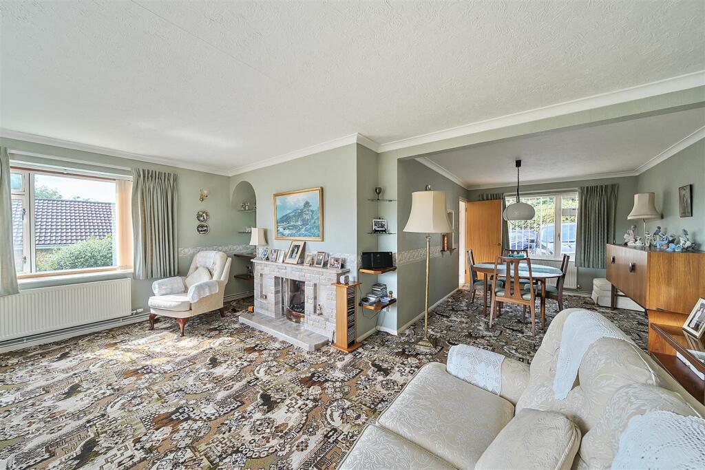 Living / Dining Room