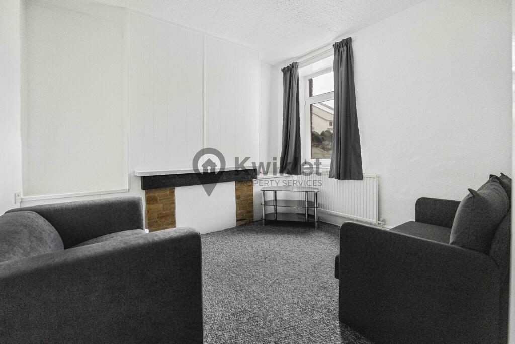 eZy Watermark_13-09-2024_03-20-30-9730PM.jpeg