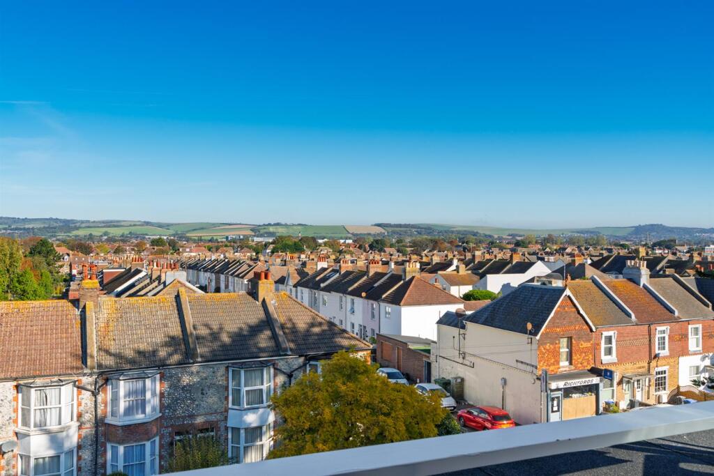 Lindfield Place Exterior September 2025-8.jpg