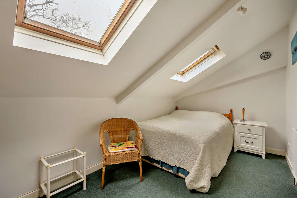 8642411-interior2...