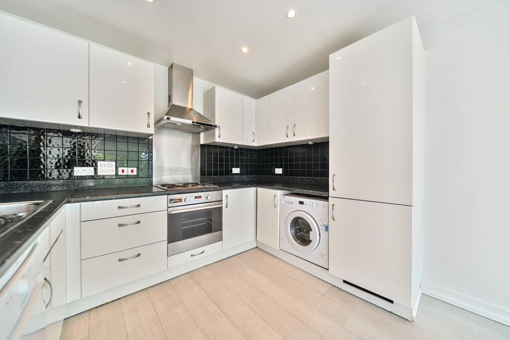 4(2) 1311708-8-68...