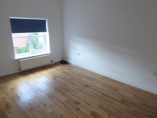 39 Roman Way Bedroom 1