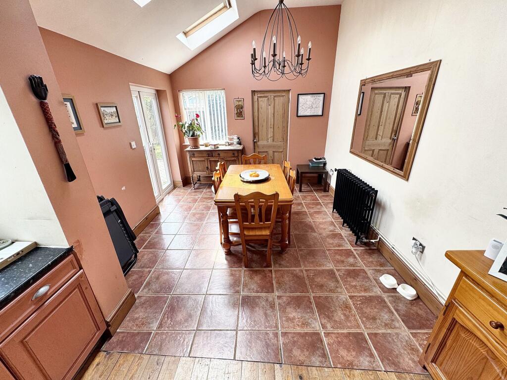 Kitchen / Diner