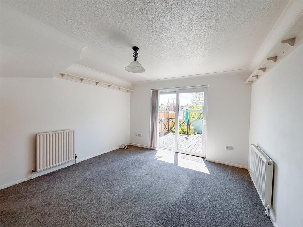 Living Room.JPG