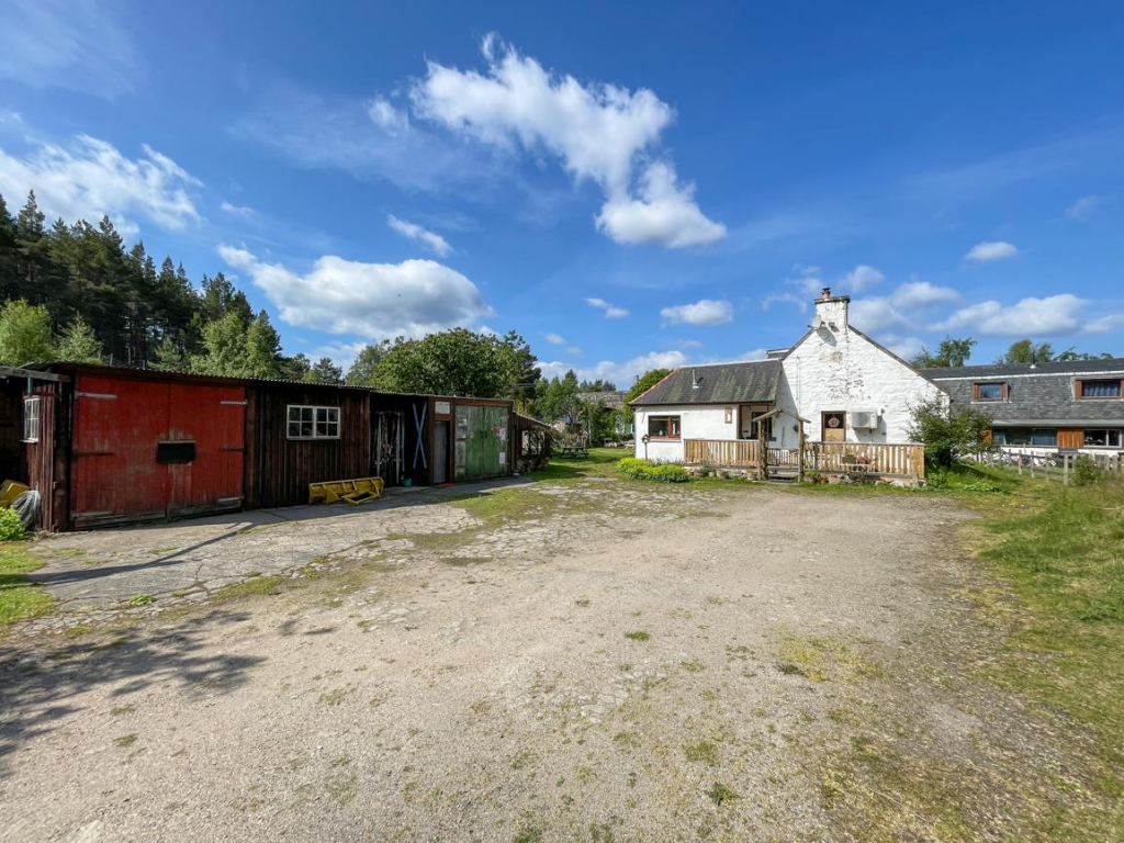 Driveway &amp; Parking