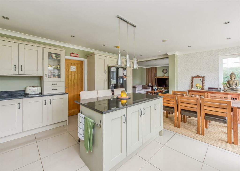 64 Langley Road-Dining Kitchen C.jpg