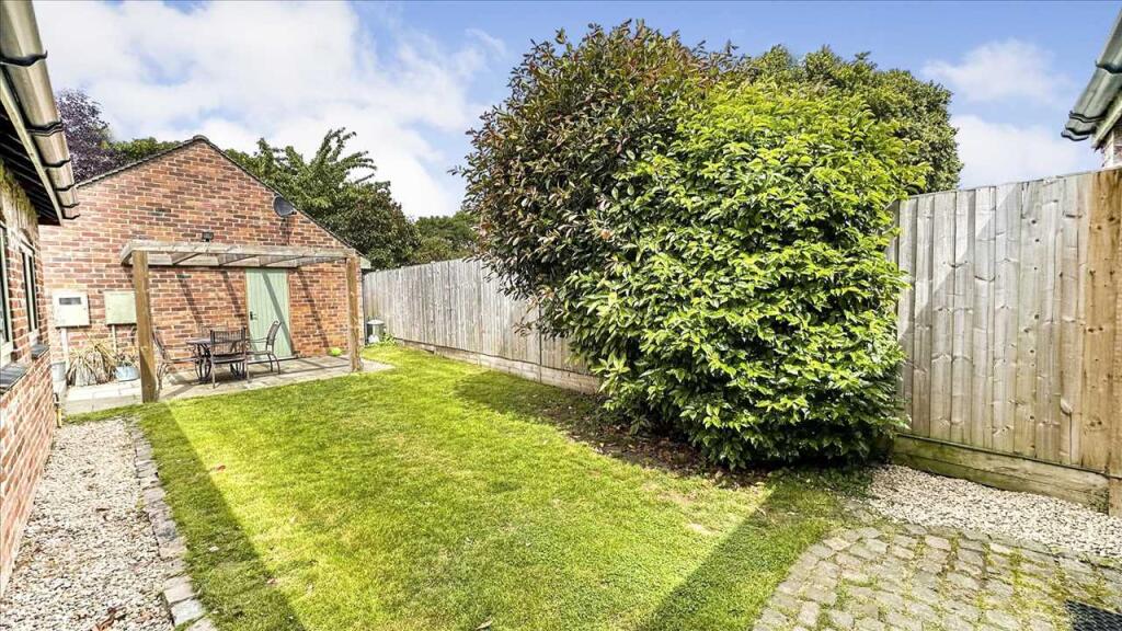 Private Courtyard