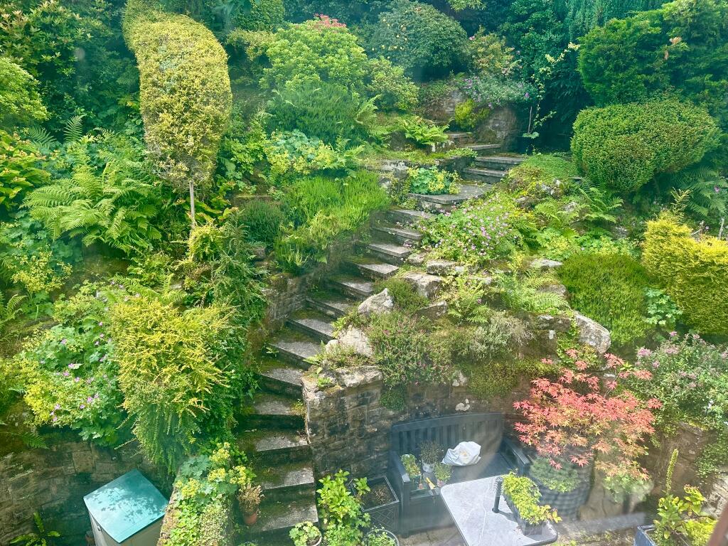 Photograph 2