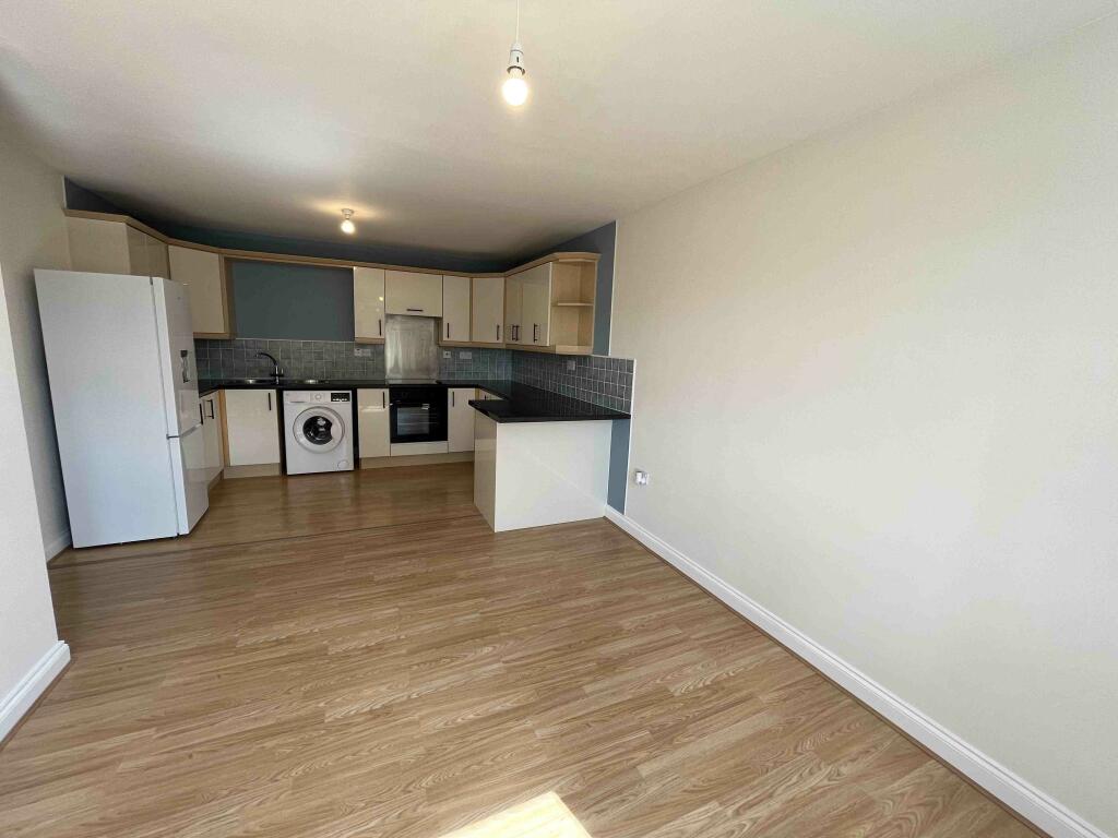 Lounge/Kitchen