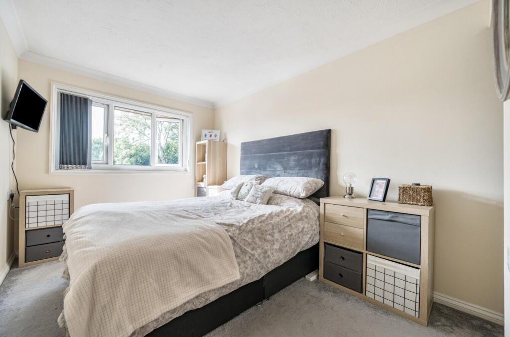 1327002-20-6881f3...