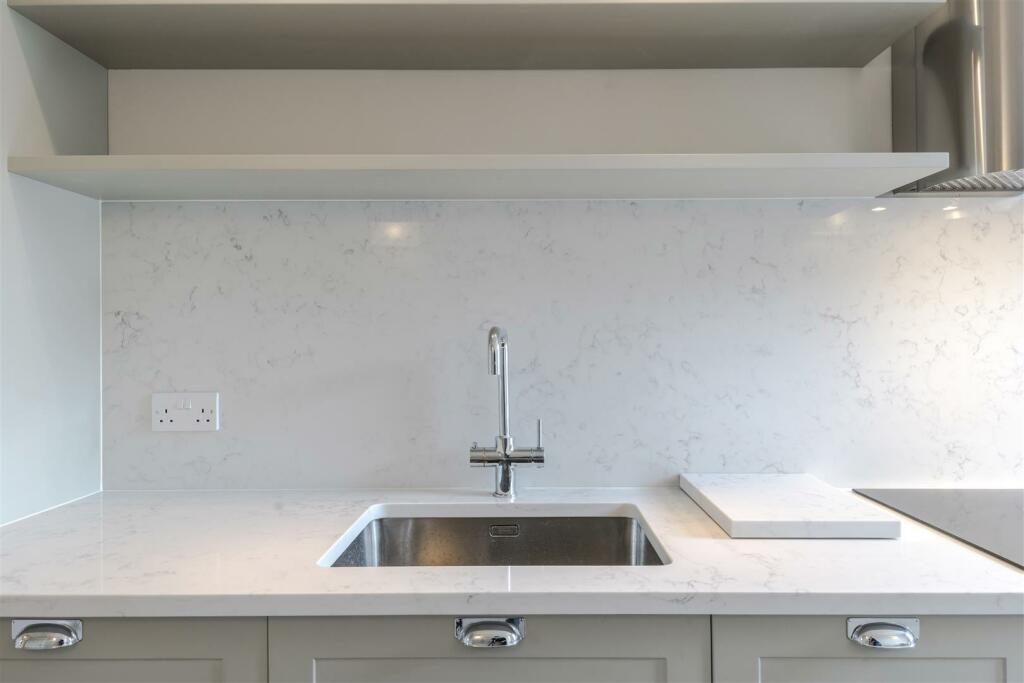 Kitchen-3.jpg