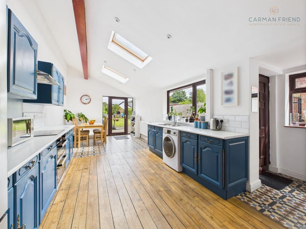Kitchen/Dining Room